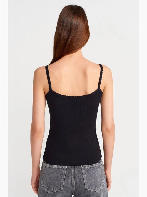 Top cami de algodão canelado slim fit dilvin - Kiabi Top cami de algodão canelado slim fit dilvin - Kiabi