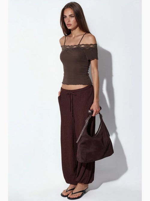 Top camisola de algodão canelado com decote quadrado busem - Kiabi Top camisola de algodão canelado com decote quadrado busem - Kiabi