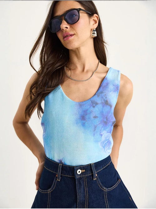 Top camisola floral em algodão-lycra lucci - Kiabi Top camisola floral em algodão-lycra lucci - Kiabi
