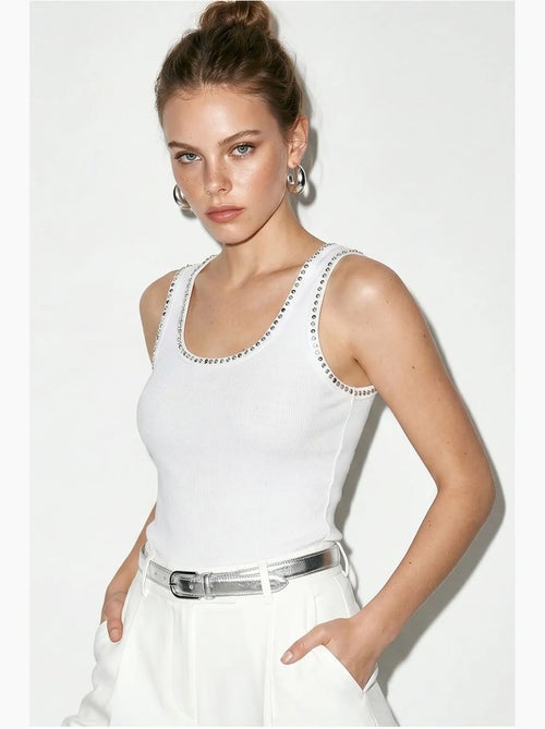 Top camisola justo canelado em mistura de algodão lucci - Kiabi Top camisola justo canelado em mistura de algodão lucci - Kiabi