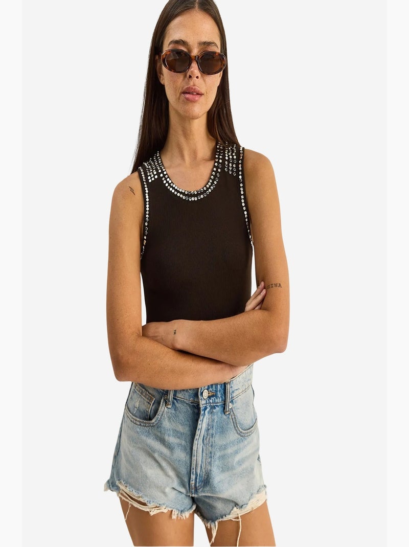 Top canelado gola redonda com strass lucci Castanho-escuro - Kiabi