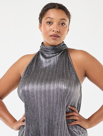 Top cava americana em malha plissada