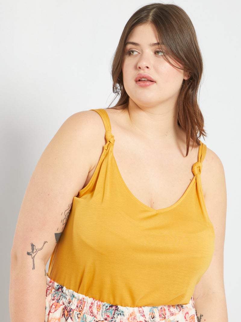 Top com bolso no ombro AMARELO - Kiabi