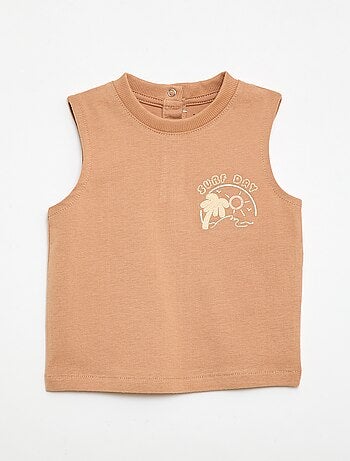 Top com bordado fantasia