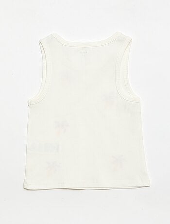 Top com bordados fantasia