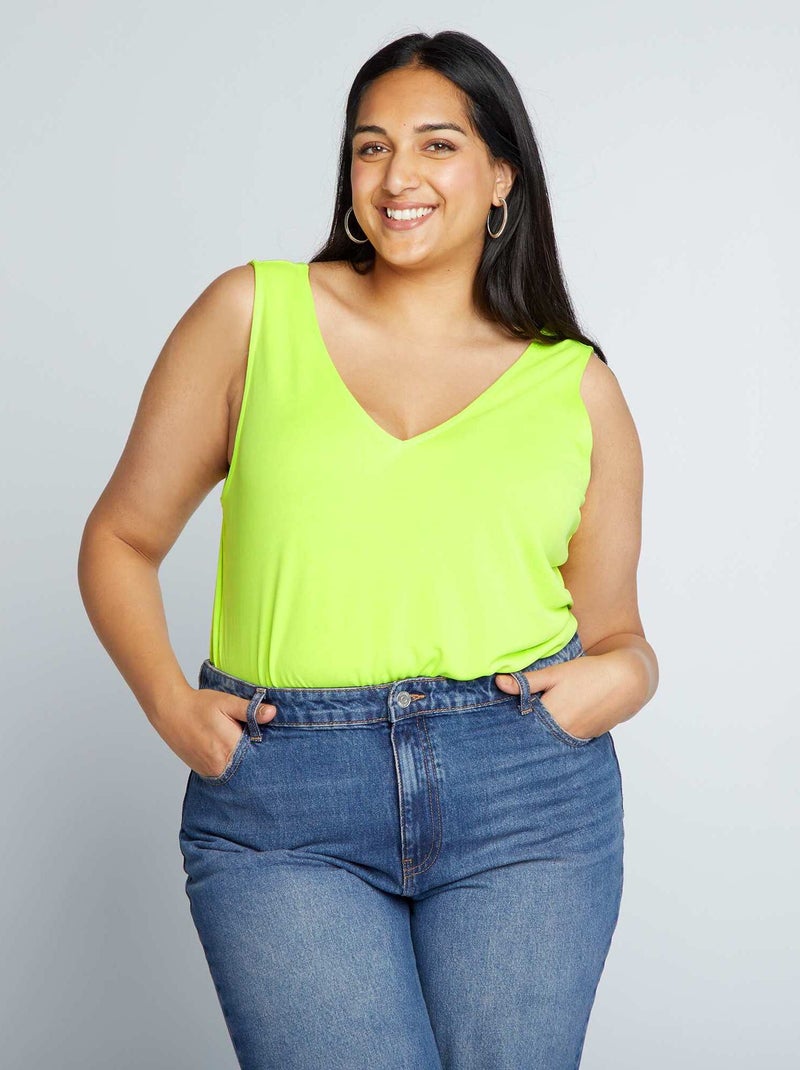 Top com gola em bico AMARELO - Kiabi