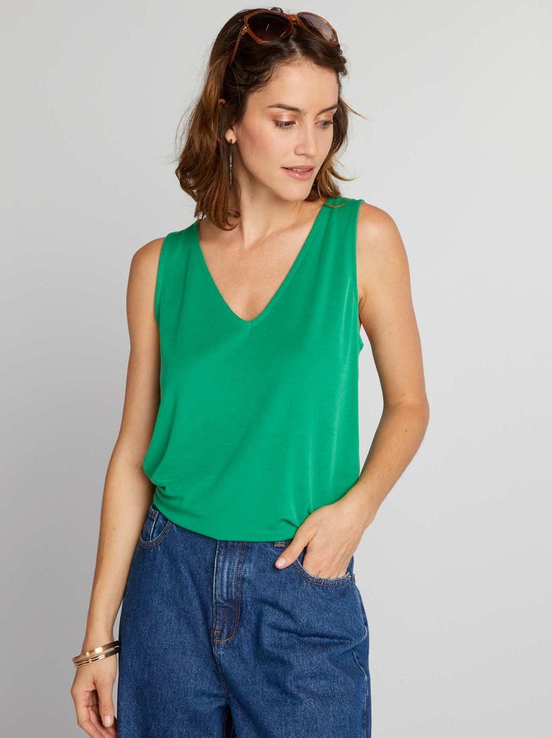 Top com gola em bico VERDE - Kiabi