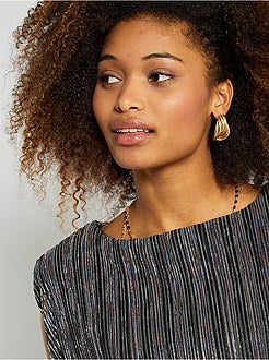 Top com ombreiras de efeito lamé - Kiabi