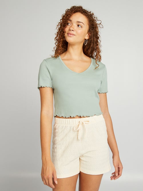Top crop com rebordos ondulados - Kiabi