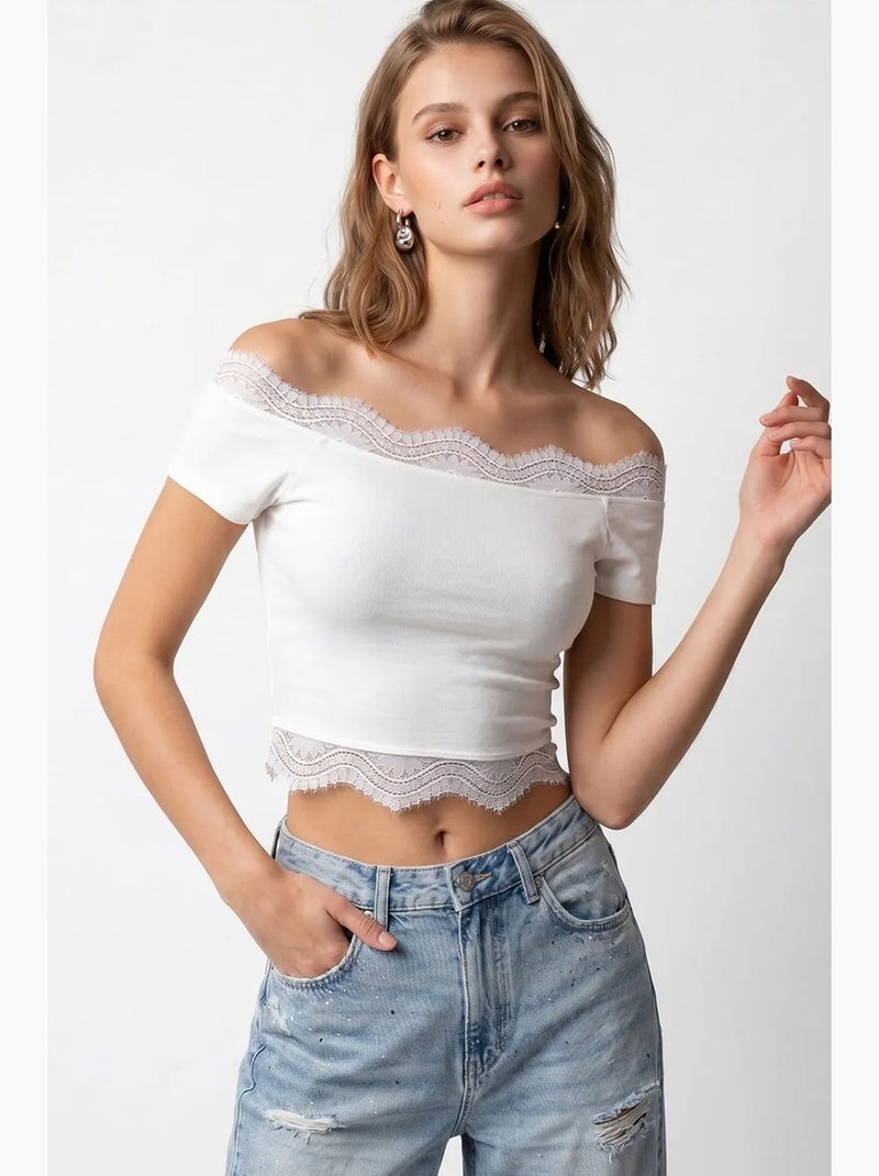 Top cropped slim fit com decote barco bordado mixray Branco - Kiabi