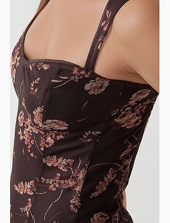 Top curto em tule estampado com gola em coração hiccup