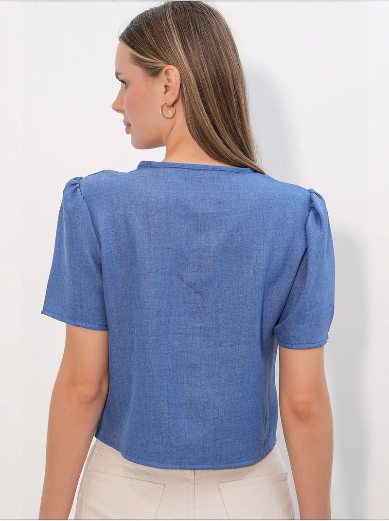 Top curto texturizado em mistura de linho com decote em v bdart Azul - Kiabi