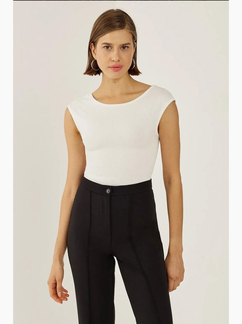 Top de alças costas abertas curto hiccup Branco - Kiabi