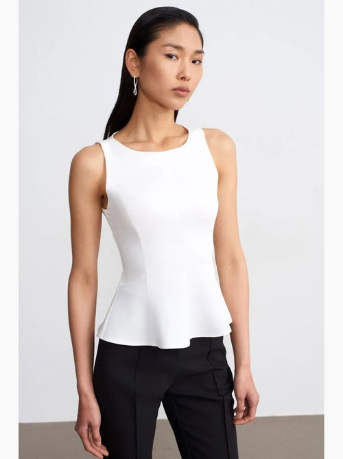 Top de alças em crepe com peplum dilvin - Kiabi Top de alças em crepe com peplum dilvin - Kiabi
