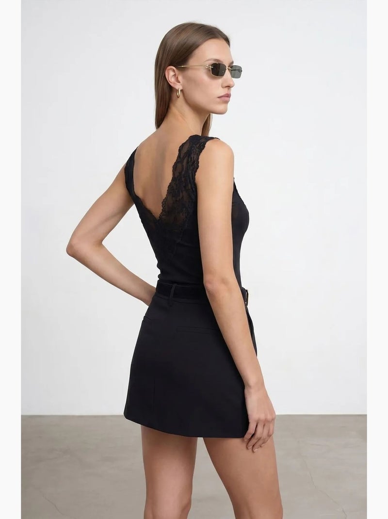 Top de alças justo em renda dilvin Preto - Kiabi