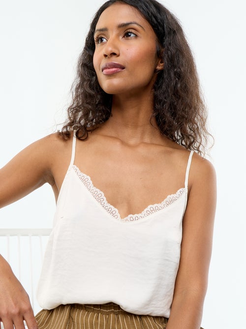 Top de cetim com renda - Kiabi