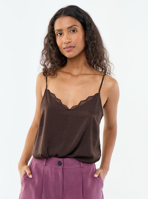 Top de cetim com renda - Kiabi