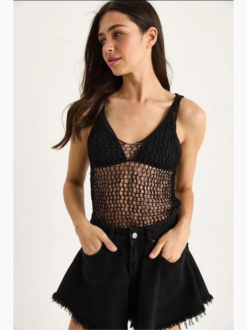 Top de malha texturizada gola redonda detalhe em rede lucci Preto - Kiabi