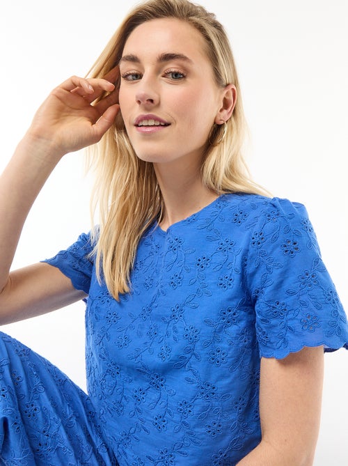 Top de mangas curtas com bordado inglês em algodão liso - Kiabi