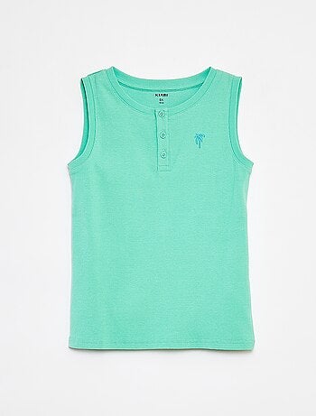 Top de material canelado com gola com botões