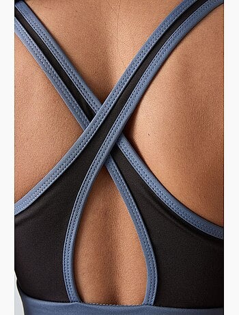 Top desportivo crop justo sem mangas tommy