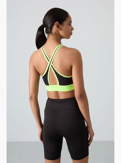 Top desportivo crop justo sem mangas tommy - Kiabi Top desportivo crop justo sem mangas tommy - Kiabi