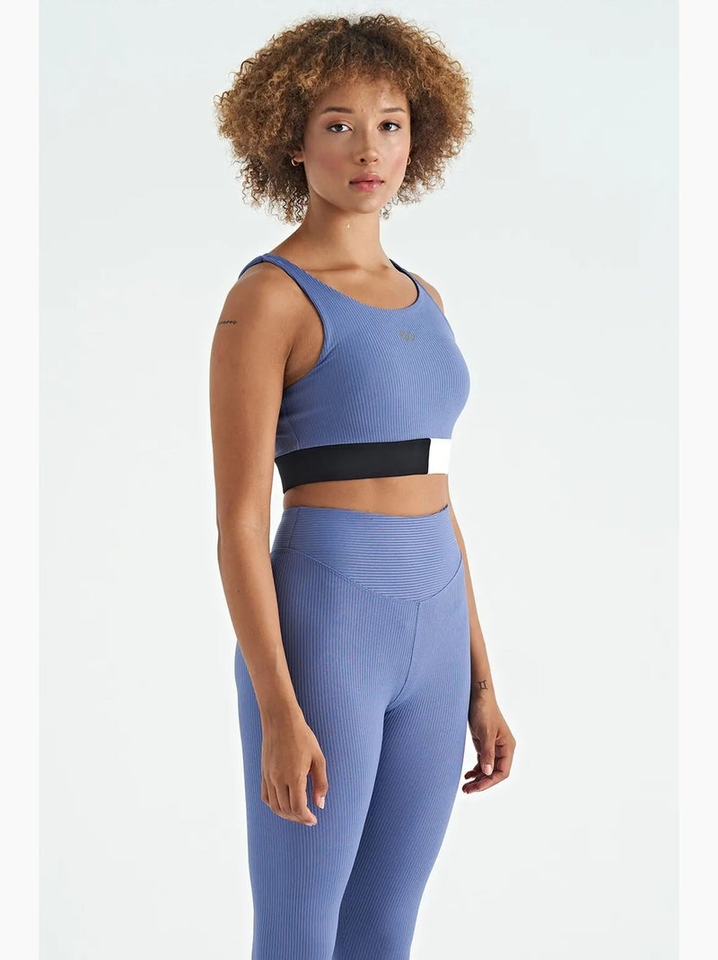 Top desportivo crop sem mangas com blocos de cor tommy Azul-Preto Branco - Kiabi