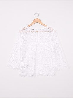 Top em renda ajurada - Kiabi