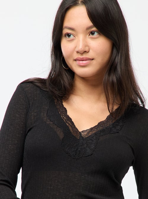 Top em renda de mangas compridas - Kiabi