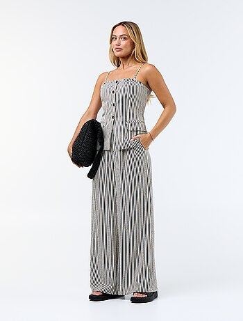 Top estilo colete sem mangas