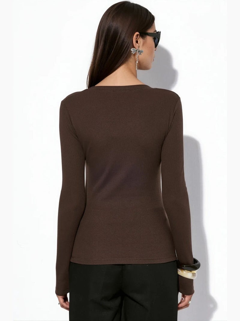Top feminino canelado de manga comprida, corte slim busem Castanho-chocolate - Kiabi