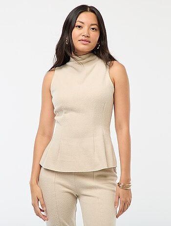 Top justo em malha macia