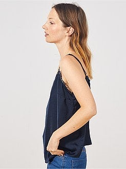 Top lingerie ornamentado com renda - Kiabi