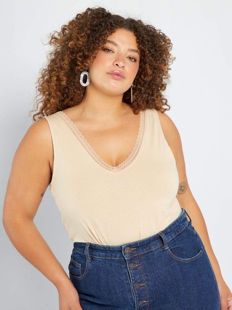 Top liso BEGE - Kiabi