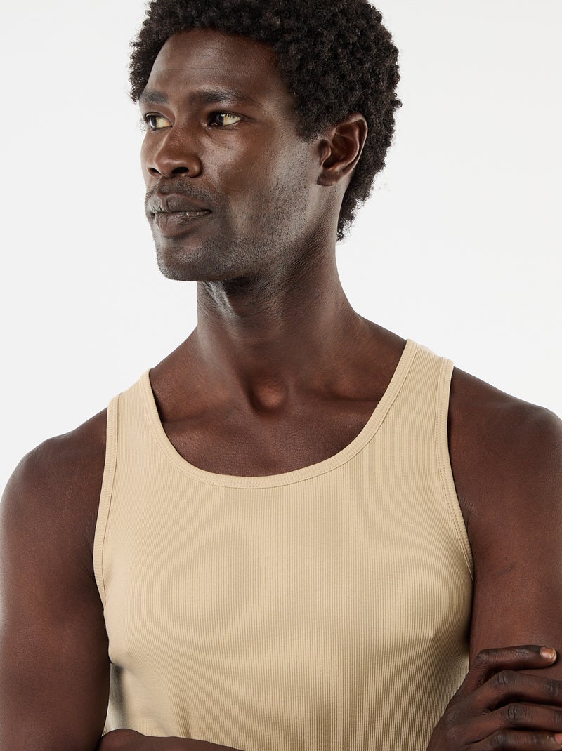 Top liso Bege - Kiabi