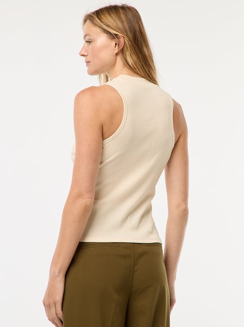 Top nervurado com cavas americanas - Kiabi