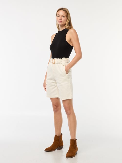 Top nervurado com cavas americanas - Kiabi