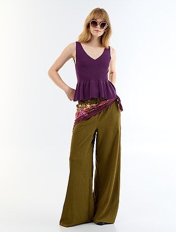 Top peplum em malha canelada