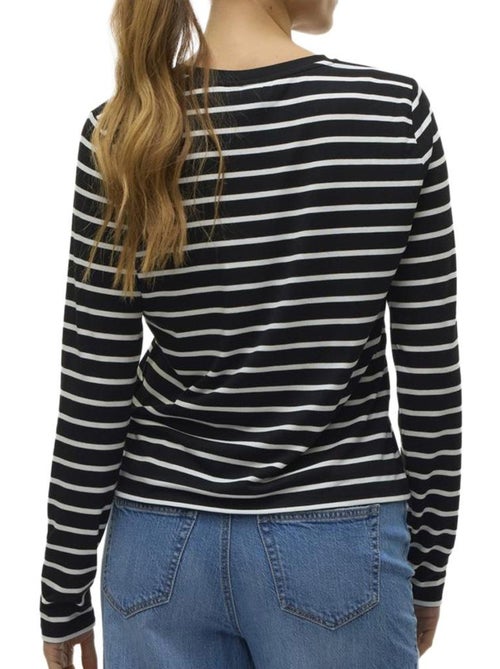 Top Preto Vero Moda Snclara Heart T para Mulher - Kiabi Top Preto Vero Moda Snclara Heart T para Mulher - Kiabi