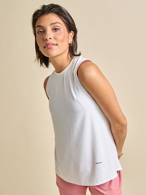 Top sem mangas com cavas oversize - (ekstract) - Kiabi Top sem mangas com cavas oversize - (ekstract) - Kiabi
