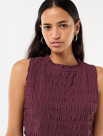 Top smockado sem mangas