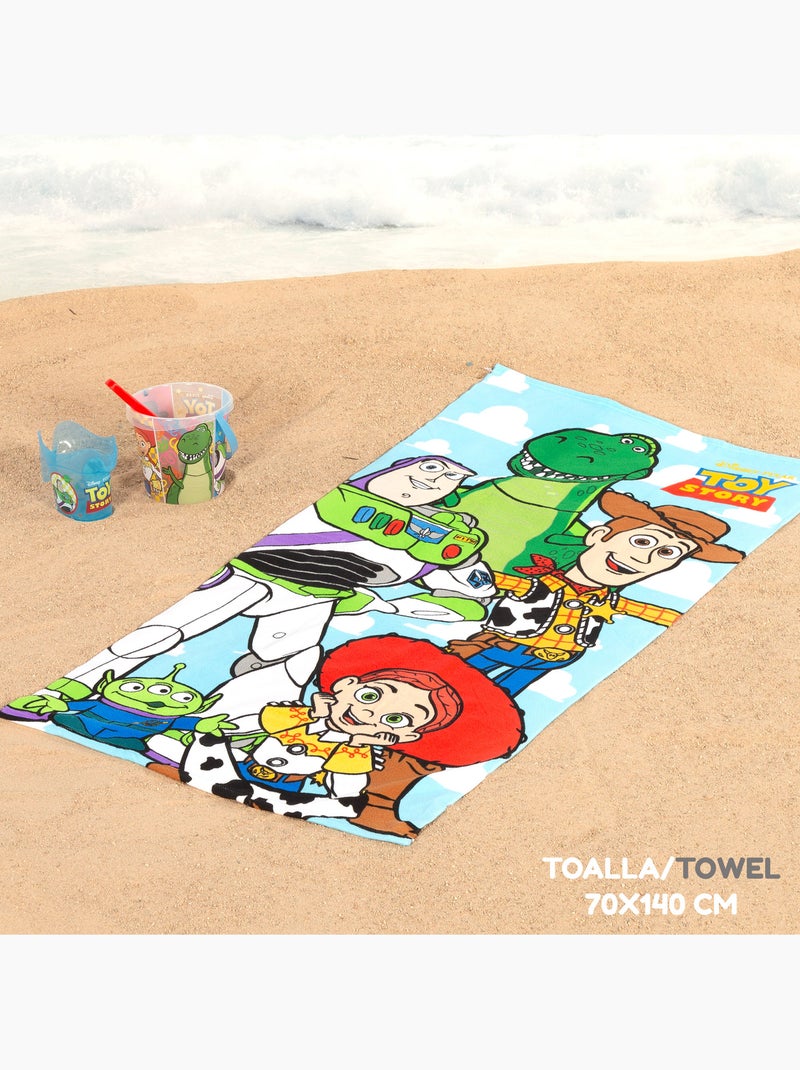 Toy story conjunto de praia com balde, toalha e bolsa como acessórios N/D - Kiabi