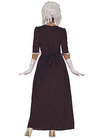 Traje de dama de época