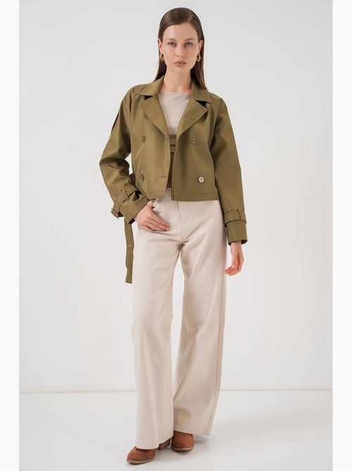 Trench coat curto com cinto bdart - Kiabi Trench coat curto com cinto bdart - Kiabi