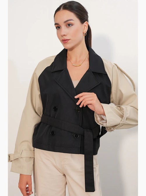 Trench coat curto com cinto bdart - Kiabi Trench coat curto com cinto bdart - Kiabi