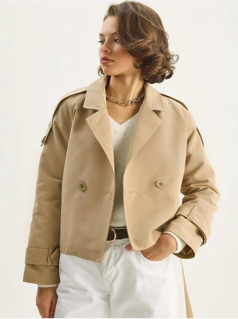 Trench coat oversized com fecho de atar lucci Bege-argila - Kiabi