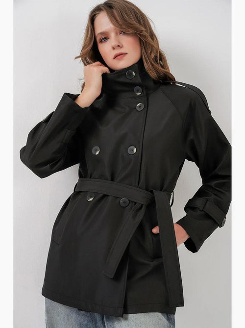 Trench coat regular fit com gola de casaco bdart - Kiabi Trench coat regular fit com gola de casaco bdart - Kiabi
