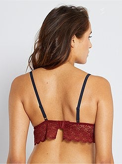 Triângulo em renda com capas amovíveis - Kiabi