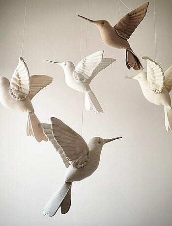 Troféu de parede colibri em linho para quarto infantil | sevira kids