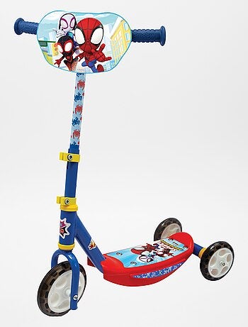 Trotinete 'Homem-Aranha'